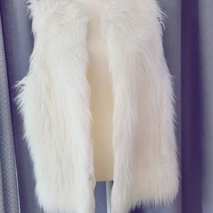 Faux Fur Vest. XL White. Worn and washed once